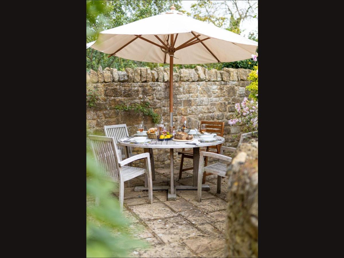 Weston Subedge Wisteria Cottage , Pretty Cotswold Cottage Close To Chipping Campden מראה חיצוני תמונה